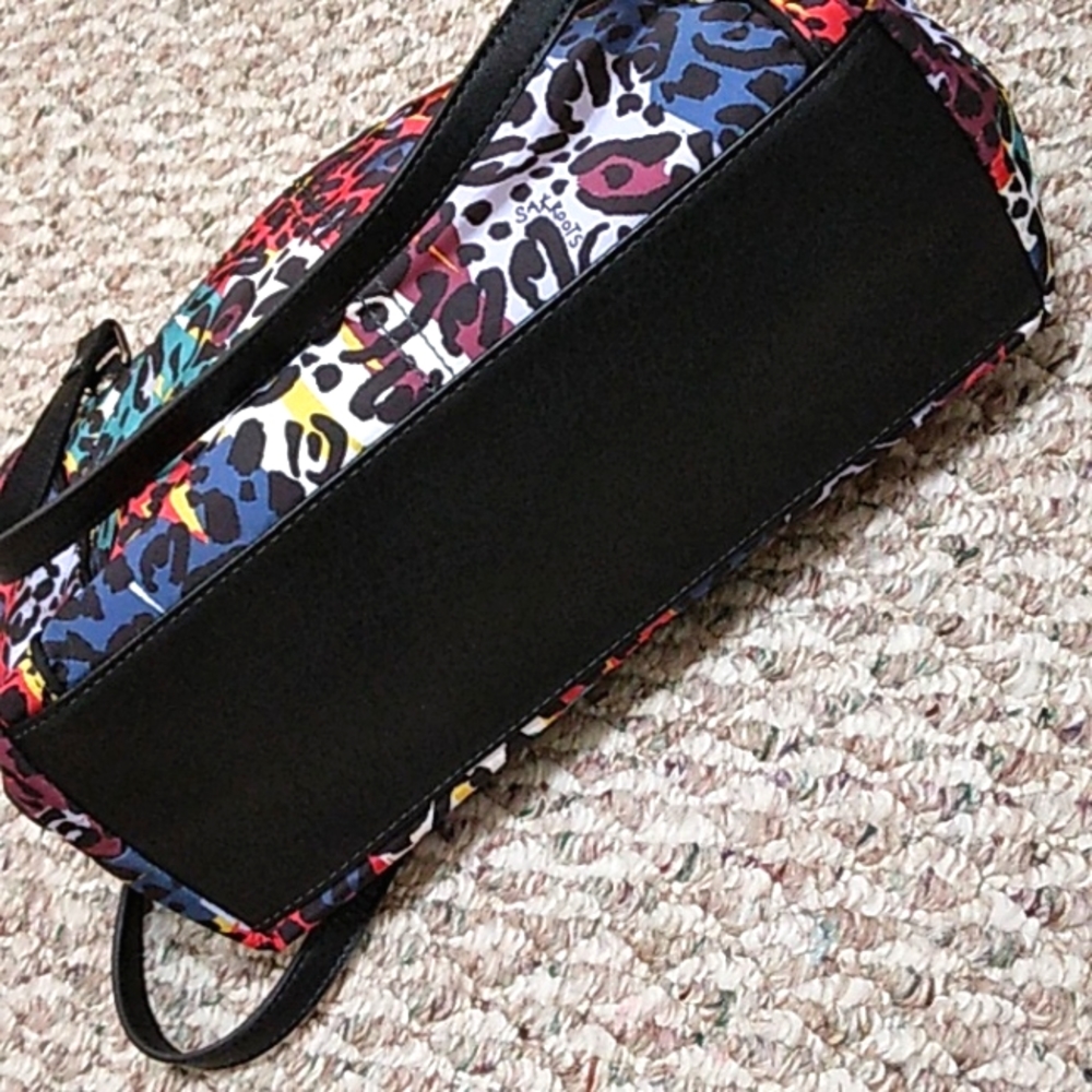 NWOT Sakroots shoulder bag - Picture 5 of 6